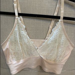 Ruby Ribbon Second Skin Lace Demiette size 34, Pale color